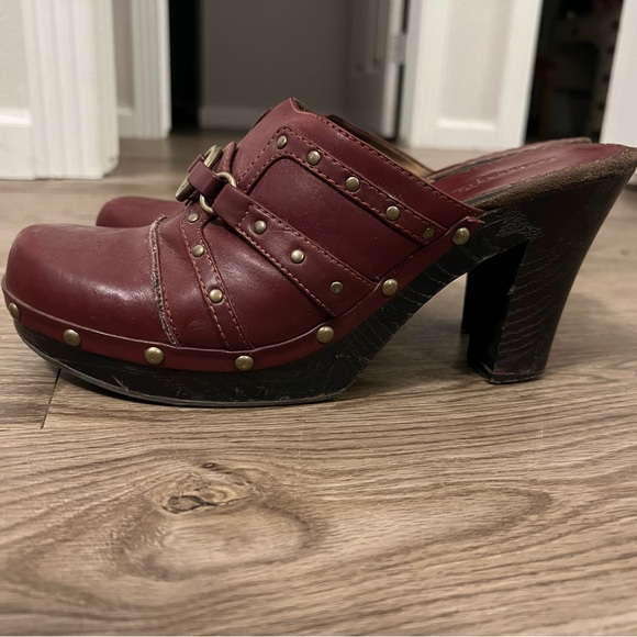 Maroon Mules - Picture 2 of 7
